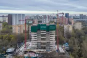 апрель