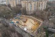 январь